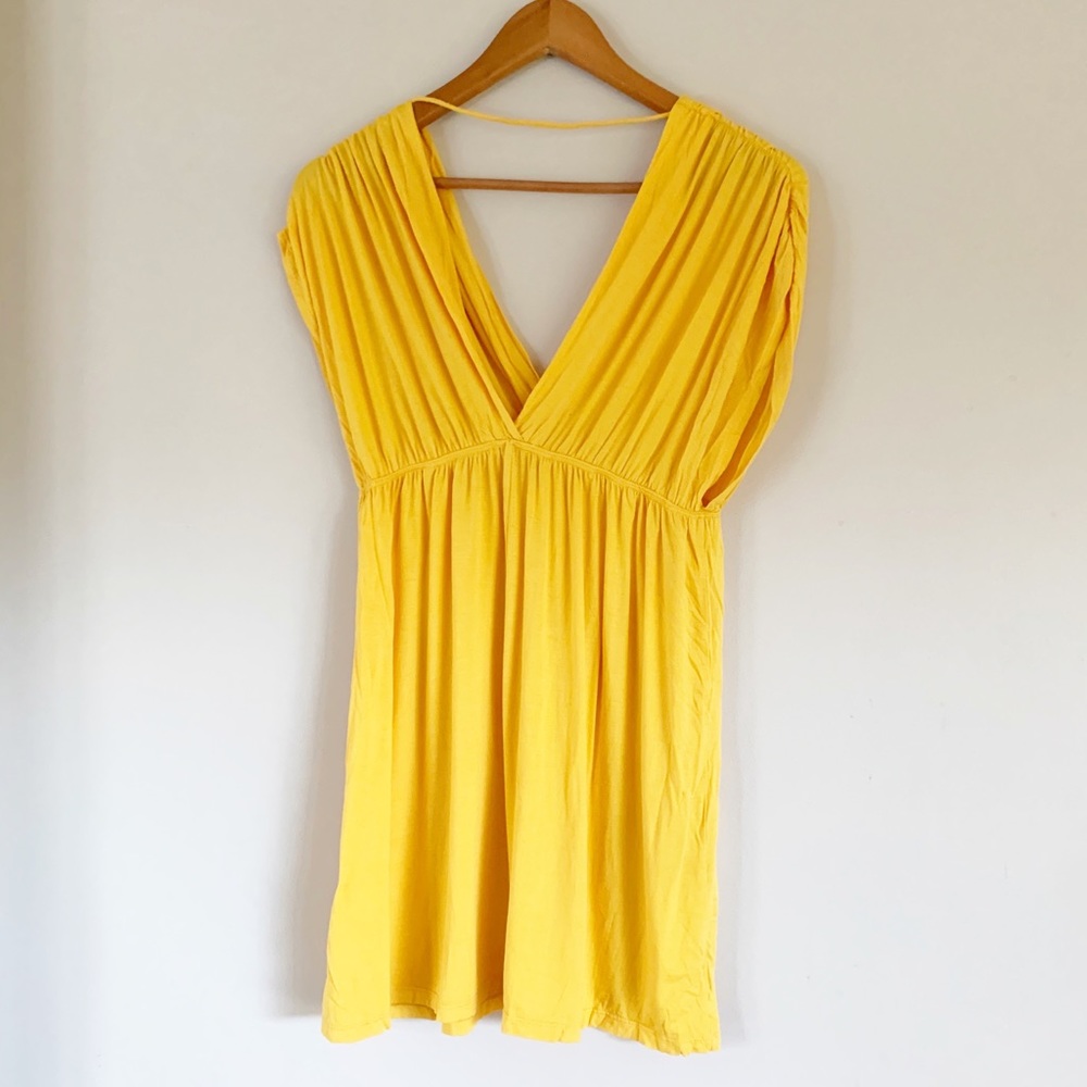 Women’s Tunic - Picture 3 of 3